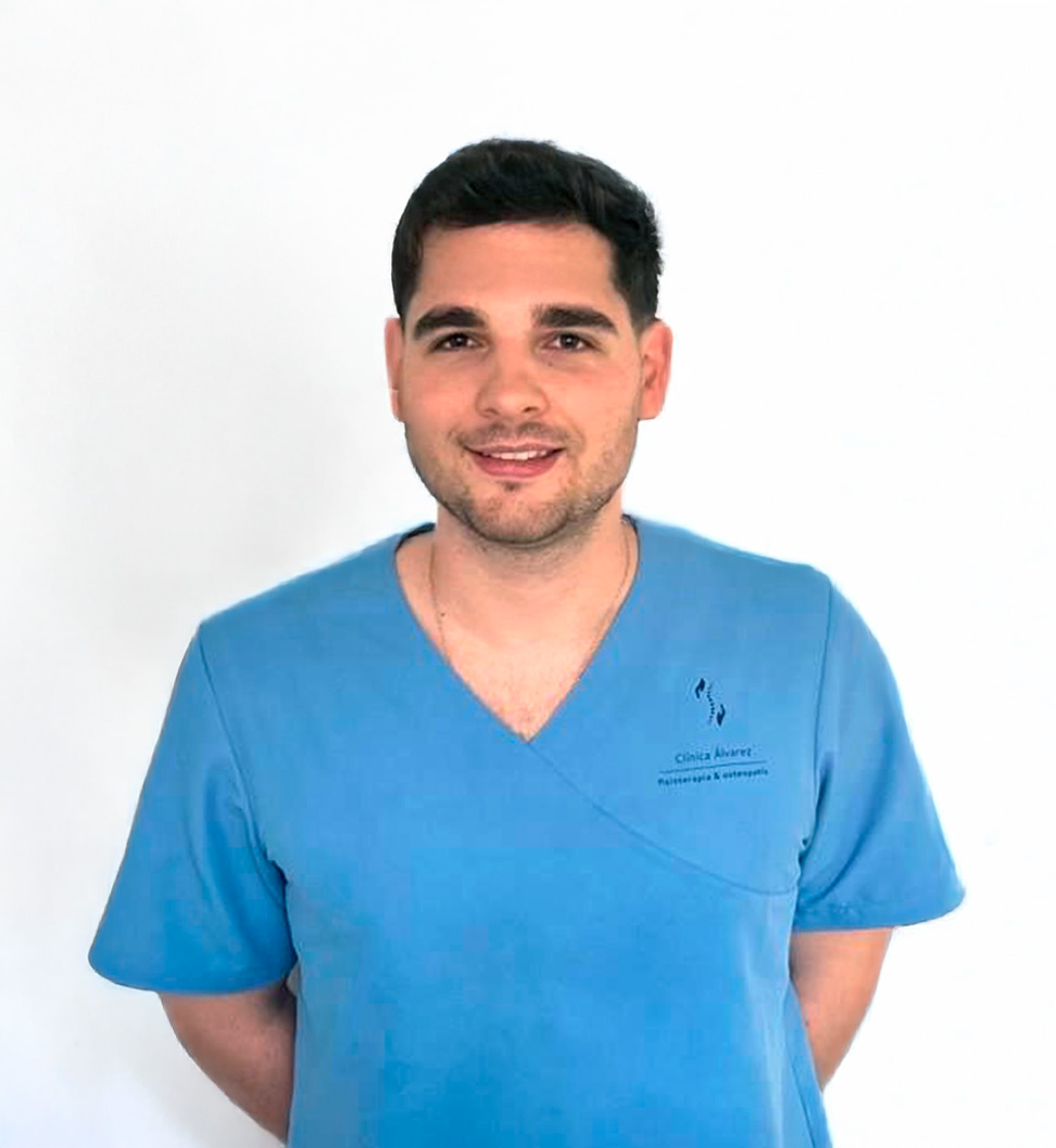 Carlos-alvarez-Dorado-clinica-alvarez